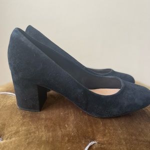 Gap leather suede block heel pump